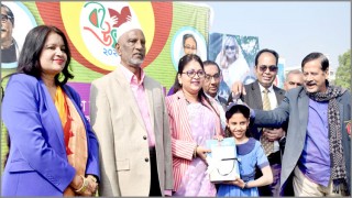 নরসিংদীতে আনন্দমুখর পরিবেশে বই উৎসব অনুষ্ঠিত